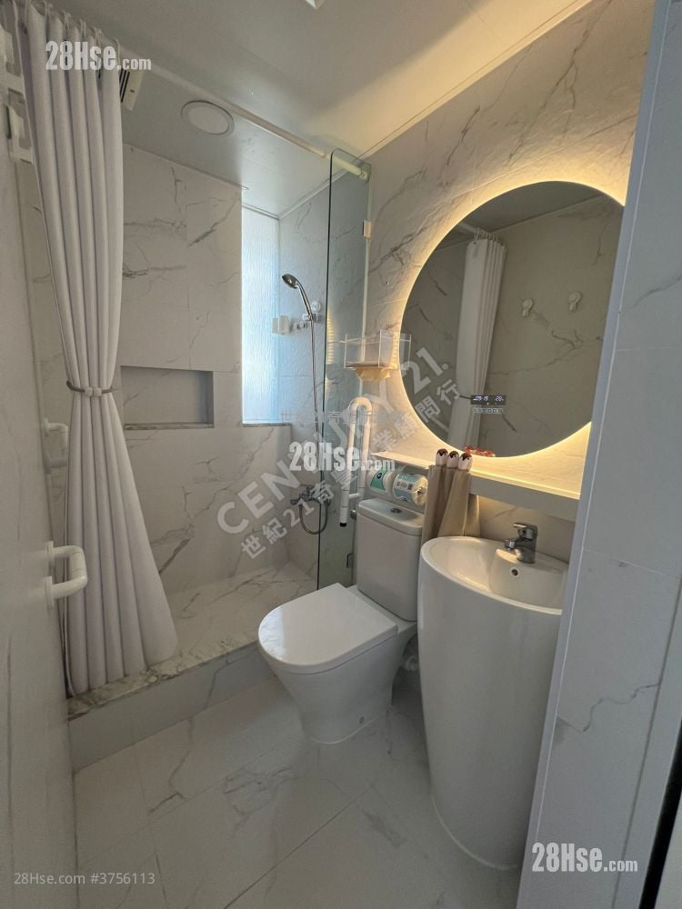 錦龍苑 租盤 3 房 , 1 浴室 554 平方呎