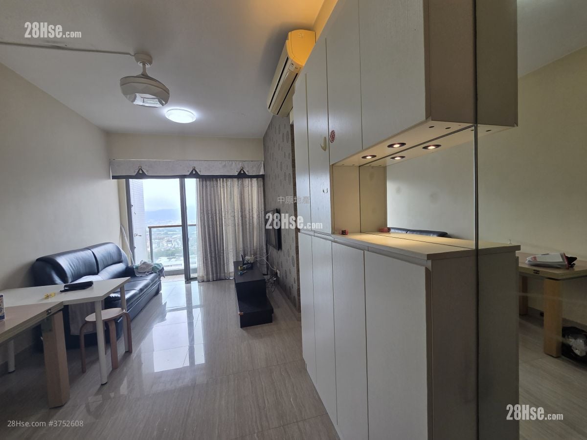 翘翠峰 售盘 2 房 526 平方尺