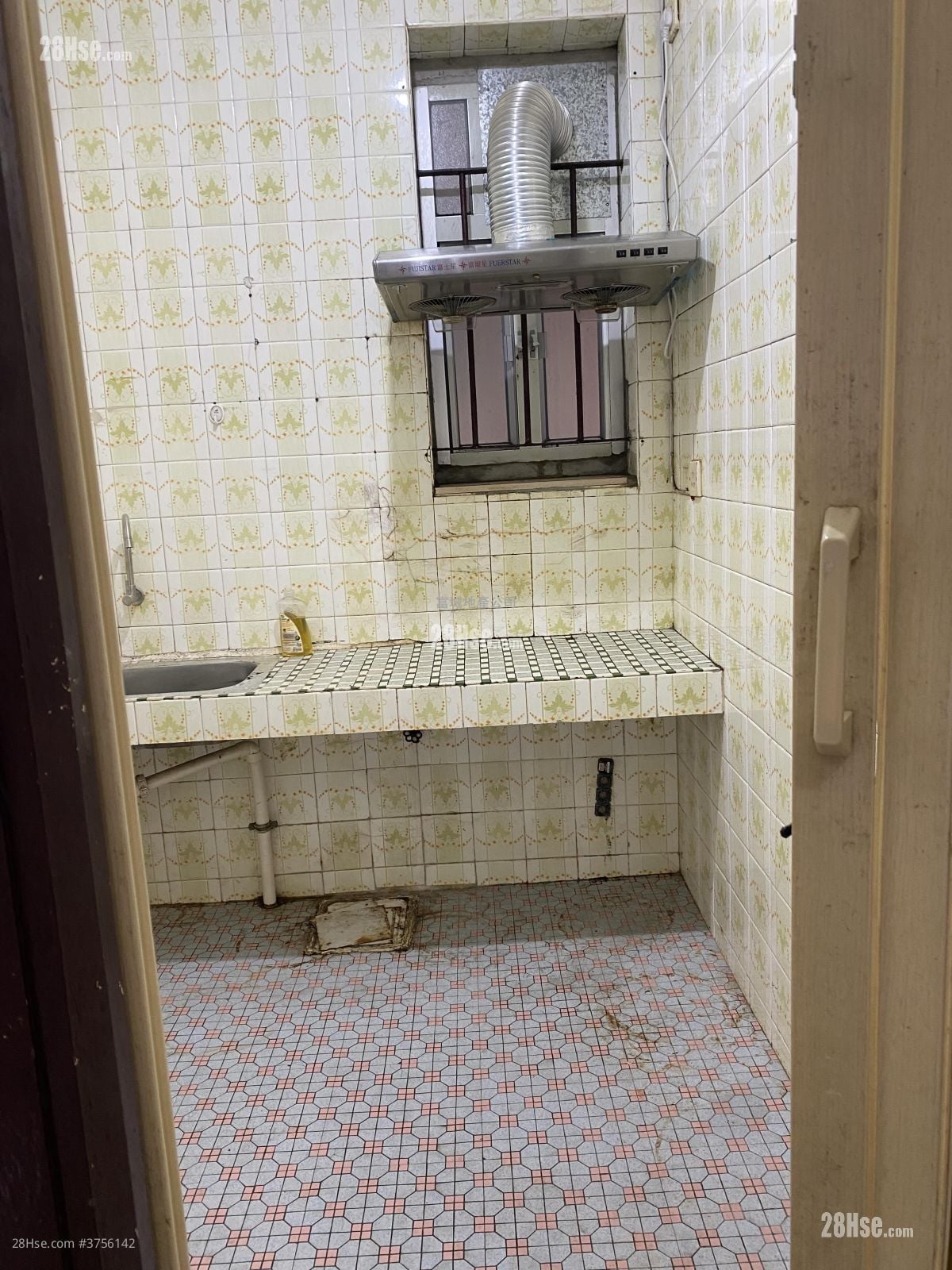 Village Rental 1 Bedroom , 1 Bathroom 350 ft²