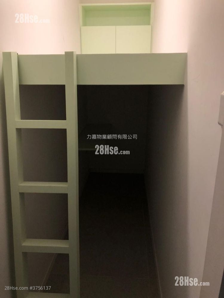 富丽园 售盘 3 房 , 2 浴室 681 平方尺