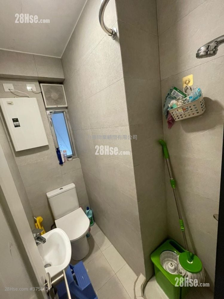 富丽园 售盘 3 房 , 2 浴室 681 平方尺