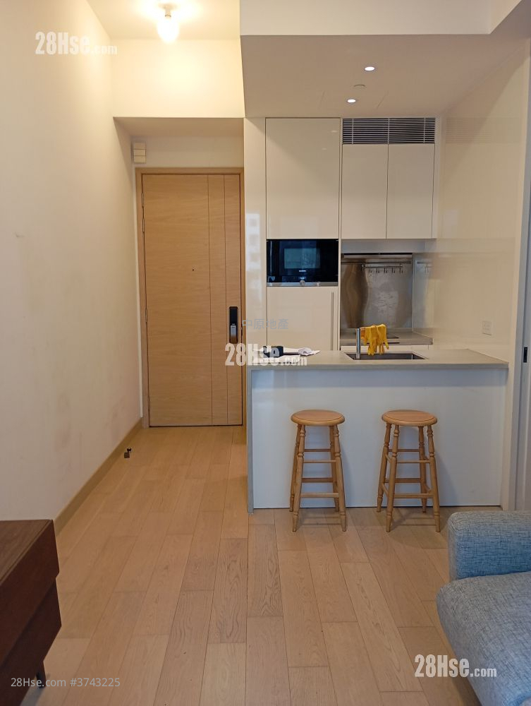 ISLAND RESIDENCE 售盤 1 房 335 平方呎