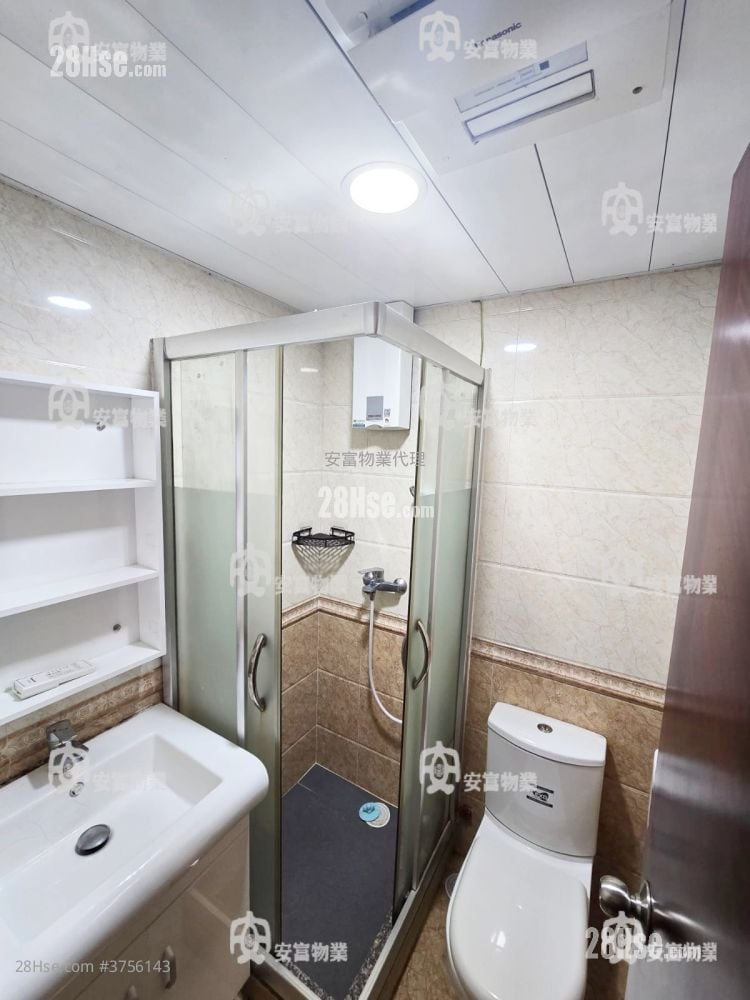 林村 售盘 2 房 , 2 浴室 598 平方尺