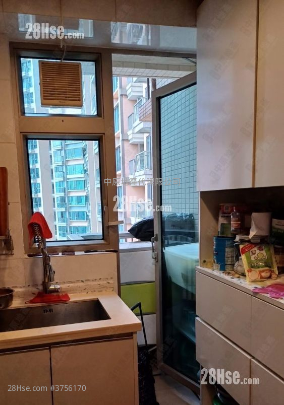 銀湖天峰 售盤 2 房 , 1 浴室 558 平方呎