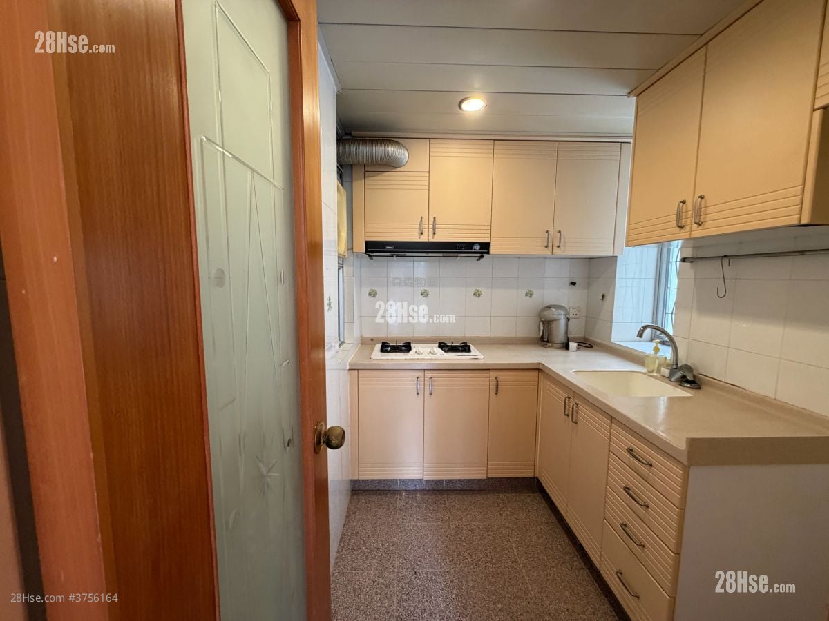 南豐新邨 售盤 3 房 , 1 浴室 570 平方呎