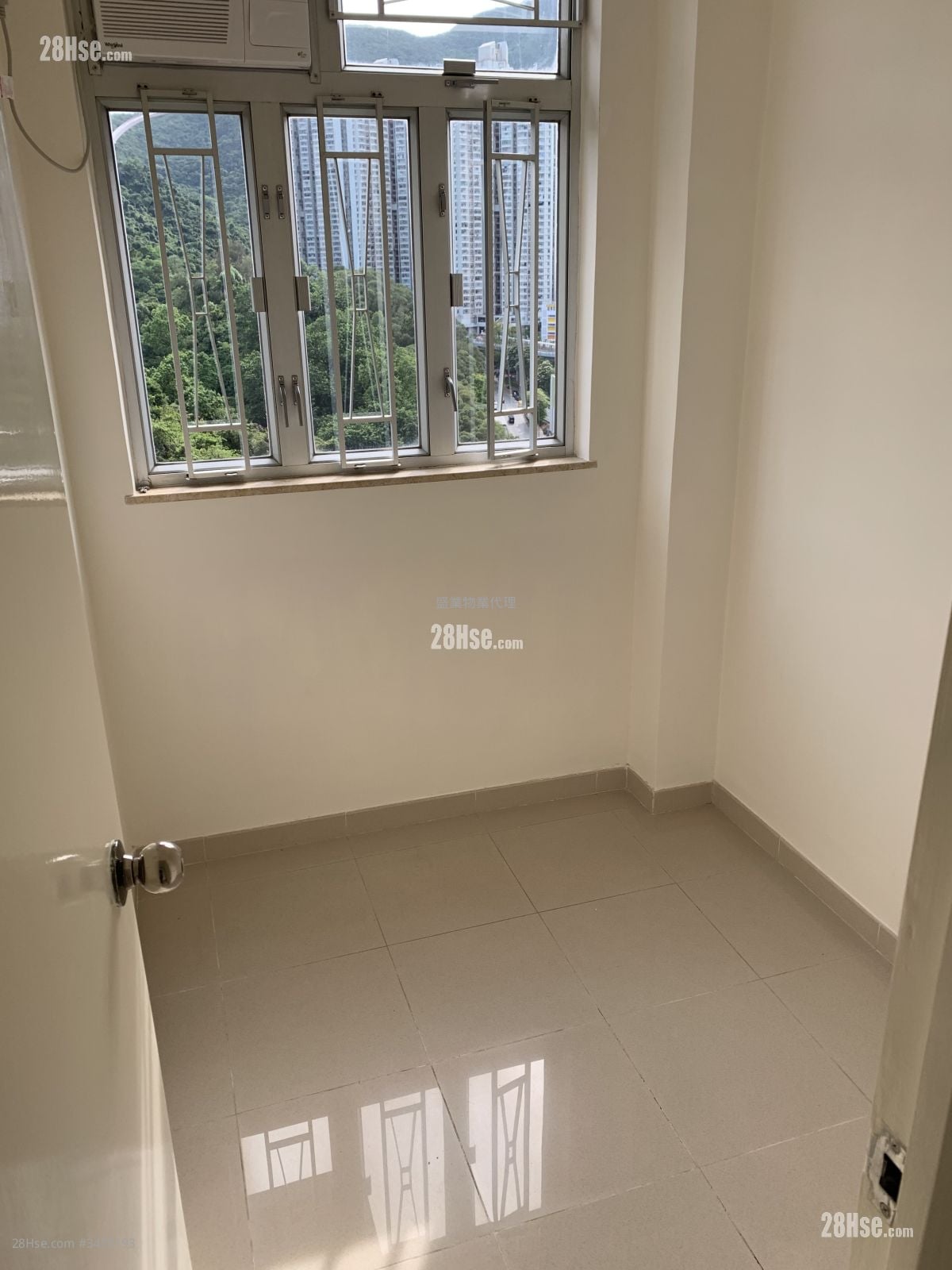 建业大楼 租盘 2 房 , 1 浴室 257 平方尺