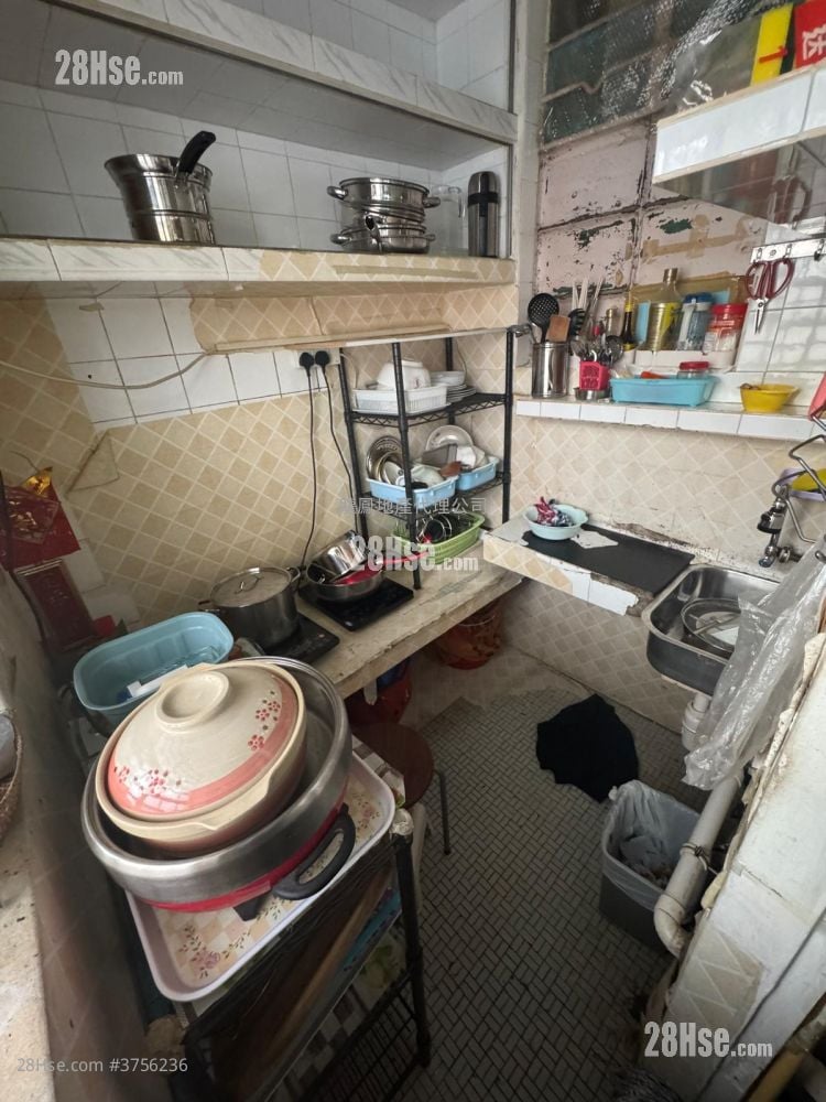 油麻地新填地街144號 售盤 3 房 , 1 浴室 498 平方呎