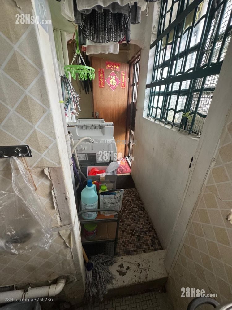 油麻地新填地街144號 售盤 3 房 , 1 浴室 498 平方呎