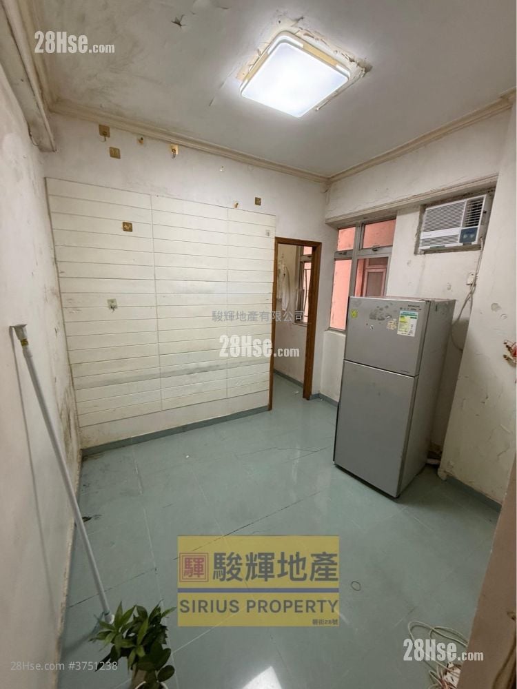 长兴大厦 租盘 1 房 , 1 浴室 224 平方尺