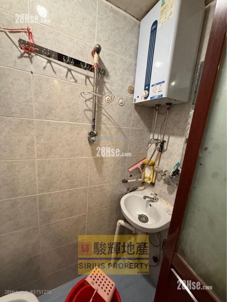 长兴大厦 租盘 1 房 , 1 浴室 224 平方尺