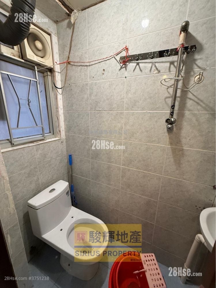 长兴大厦 租盘 1 房 , 1 浴室 224 平方尺