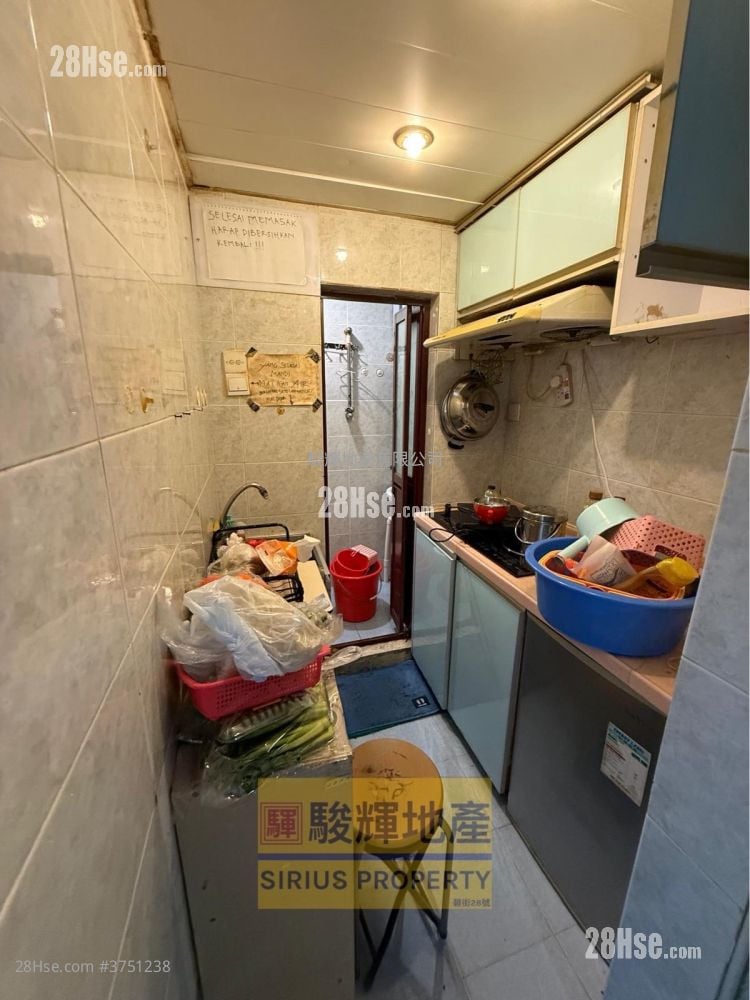 长兴大厦 租盘 1 房 , 1 浴室 224 平方尺