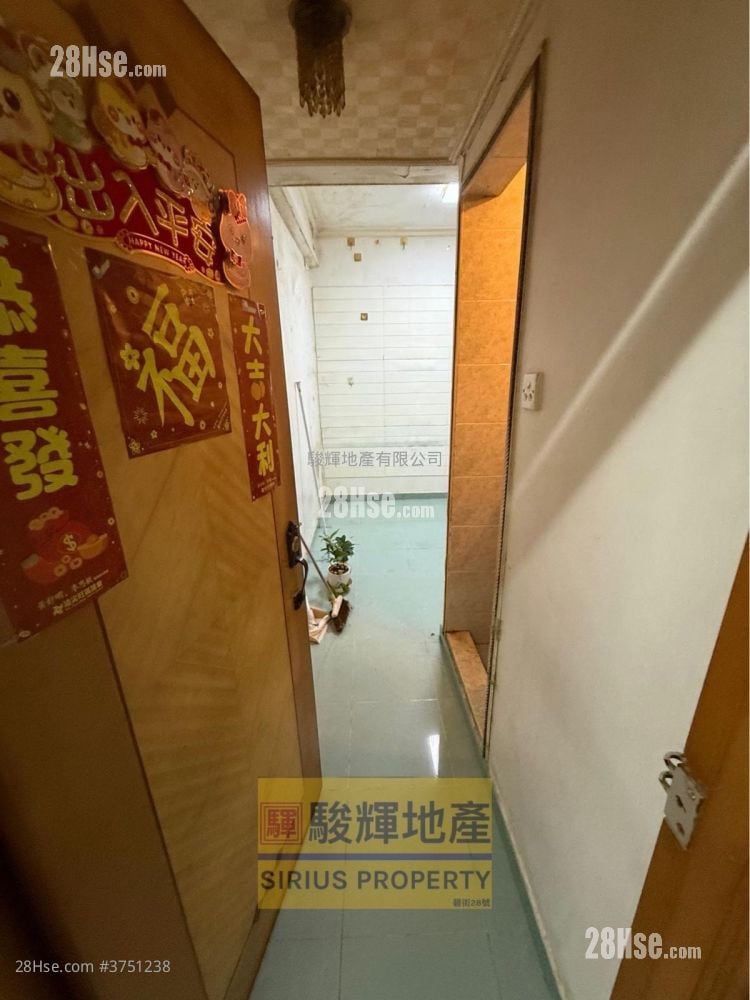 长兴大厦 租盘 1 房 , 1 浴室 224 平方尺