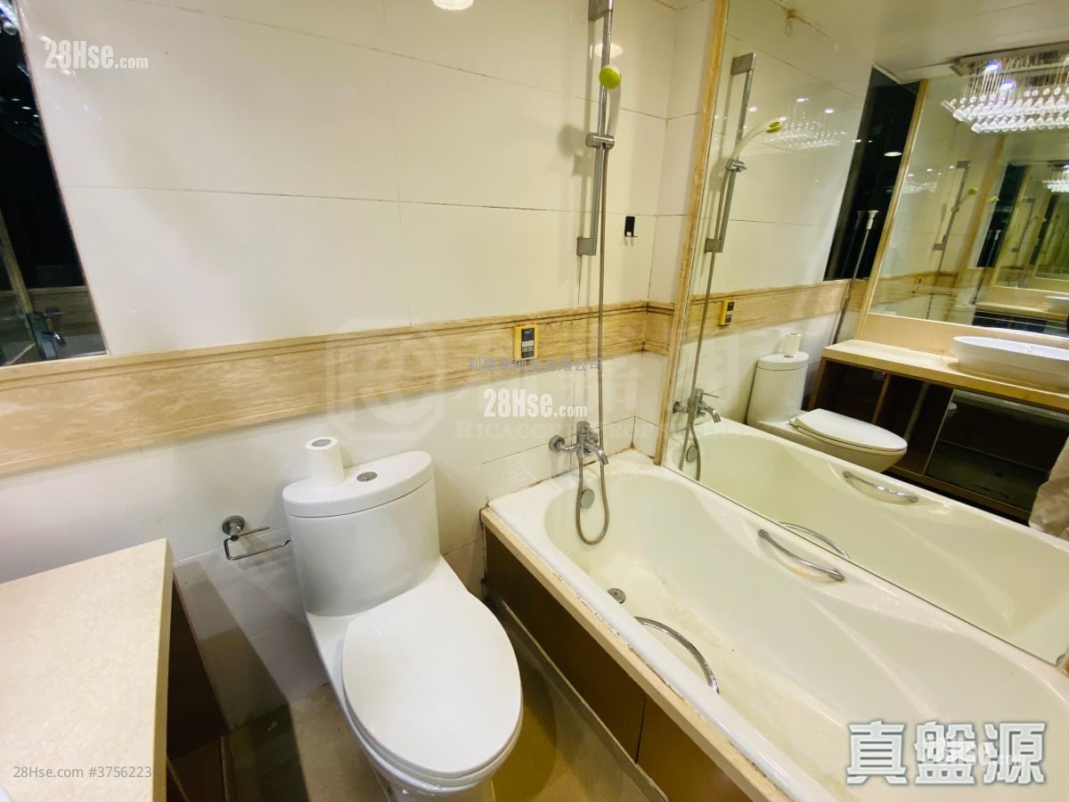 Central Park Towers Sell 2 Bedrooms 502 ft²