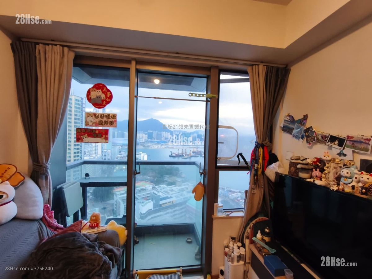 Upper East Sell 1 Bedroom , 1 Bathroom 285 ft²