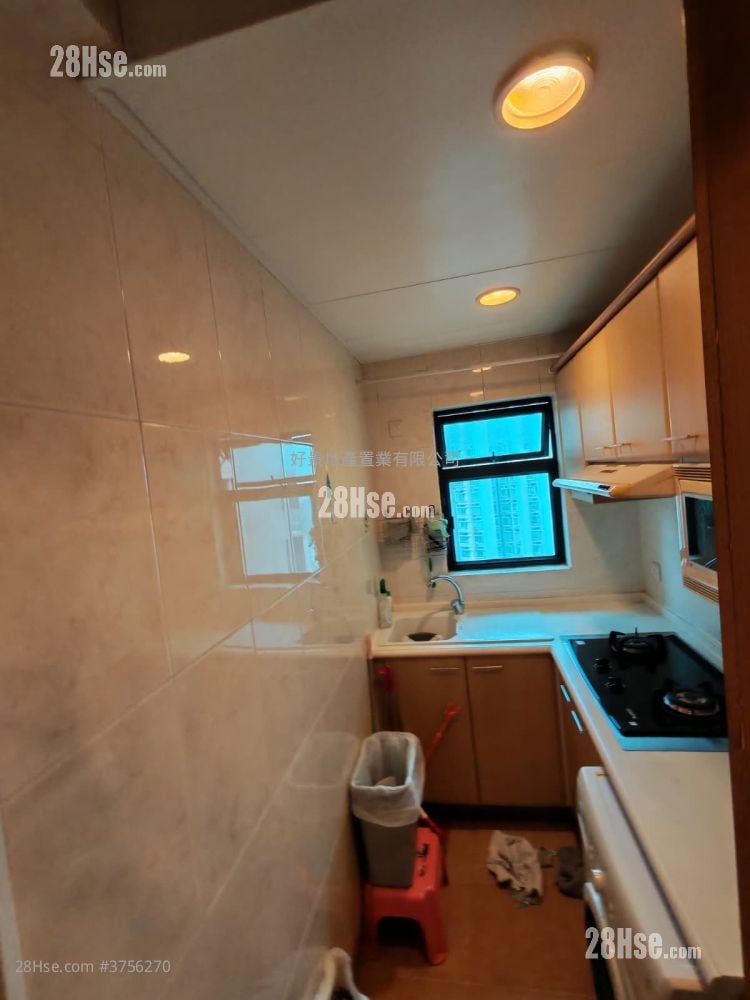 Grand Horizon Sell 2 Bedrooms , 1 Bathroom 463 ft²