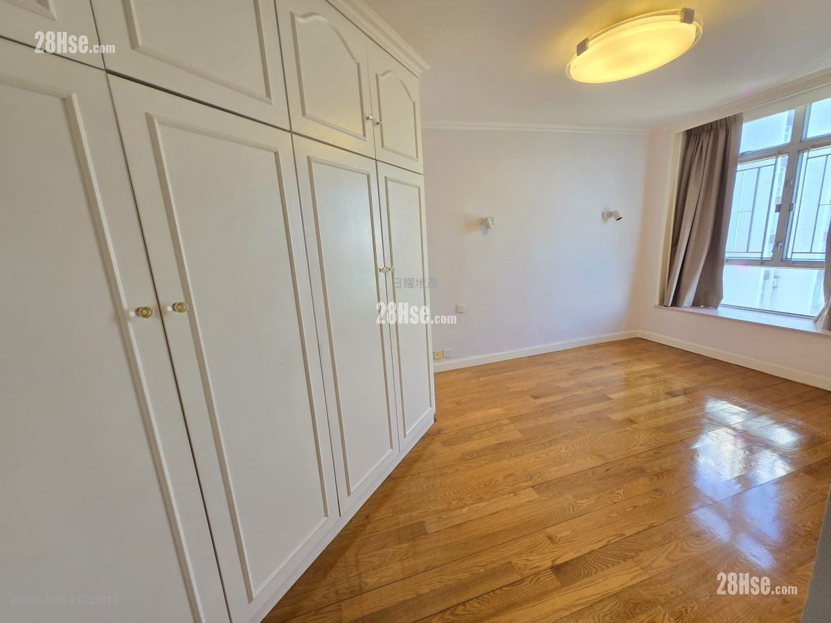 太古城 租盤 3 房 , 2 浴室 1,015 平方呎