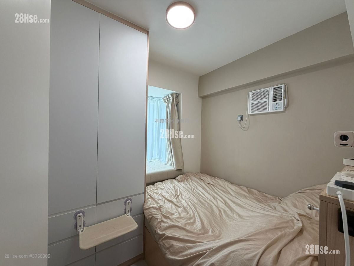 鴻都大廈 售盤 2 房 , 1 浴室 314 平方呎