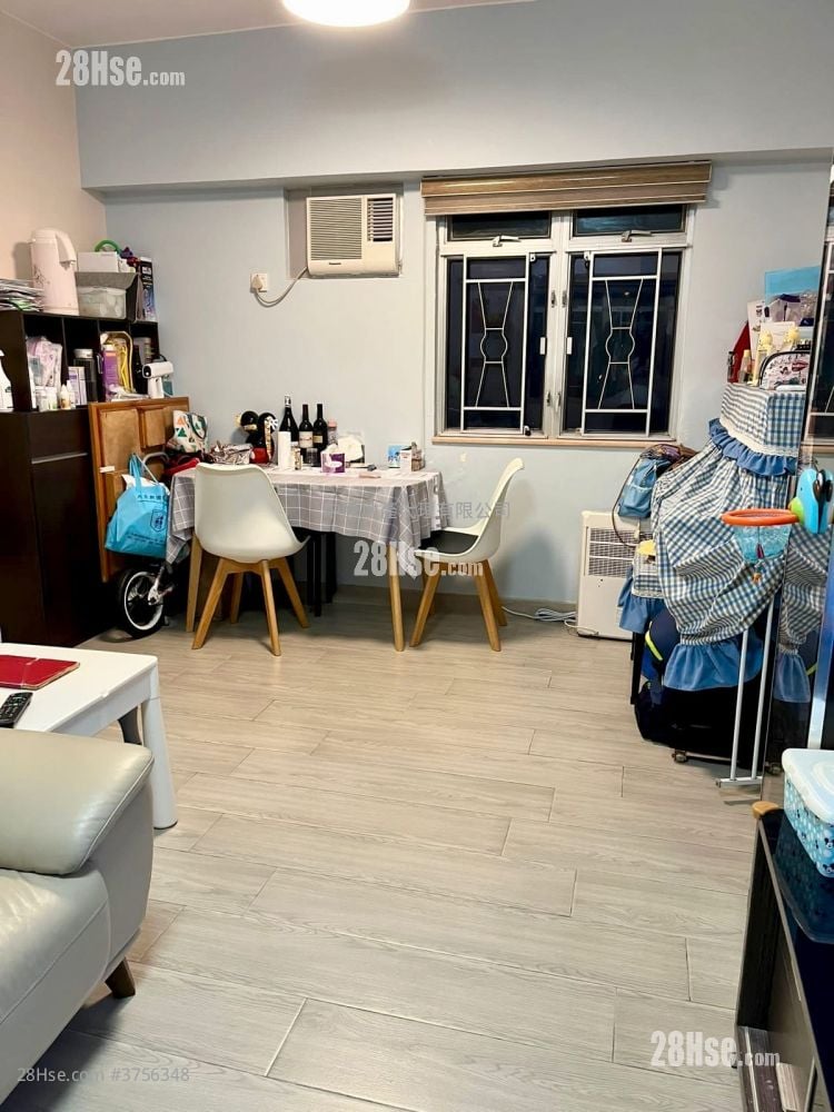 Tsuen King Garden Sell 2 Bedrooms , 1 Bathroom 408 ft²