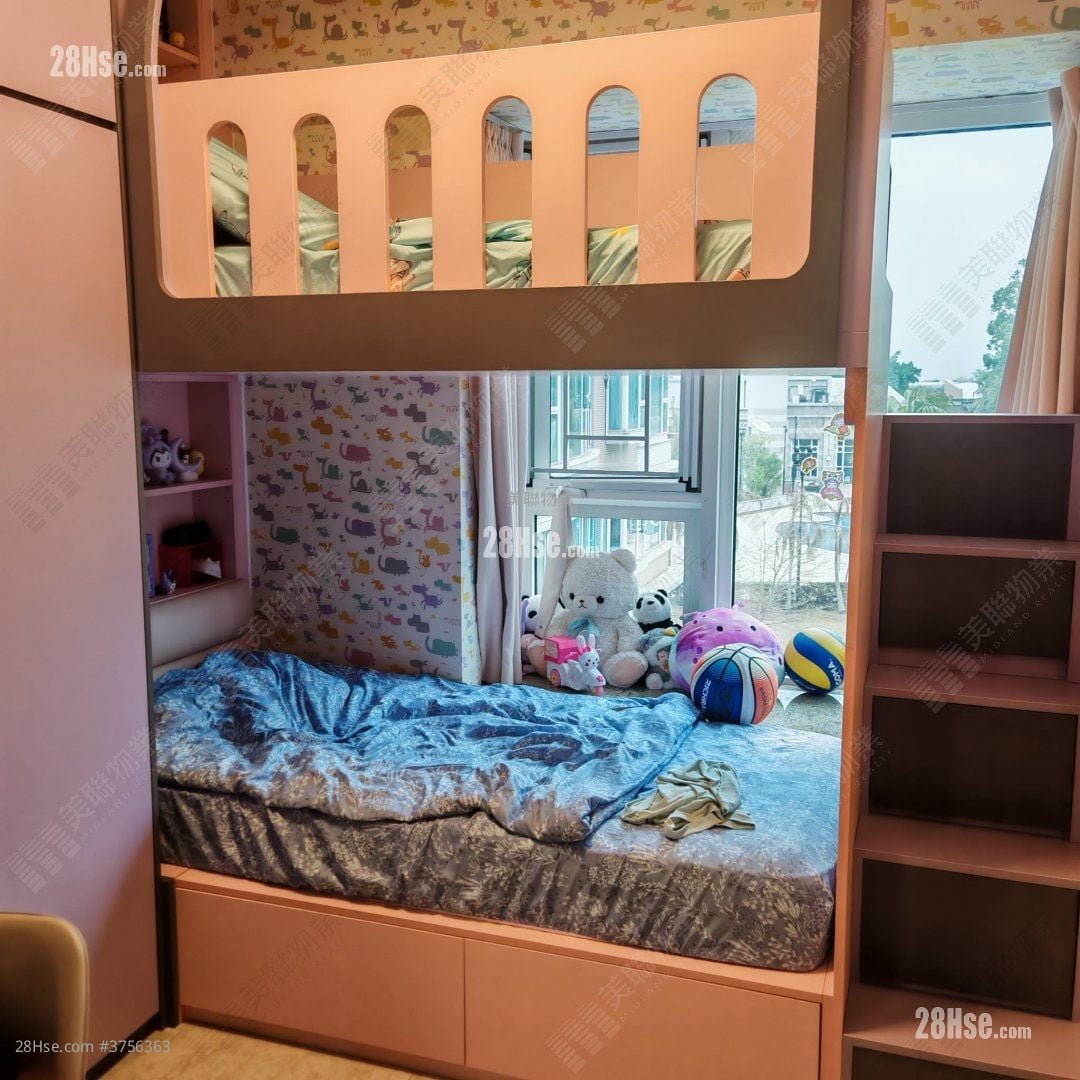 Symphony Bay Sell 3 Bedrooms , 2 Bathrooms 1,123 ft²