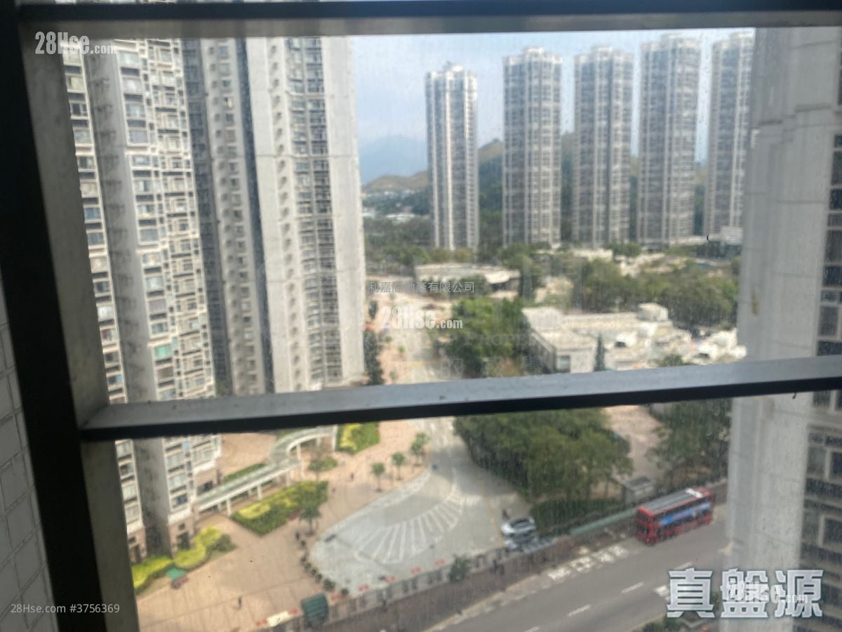 Kingswood Villas Sell 3 Bedrooms 547 ft²