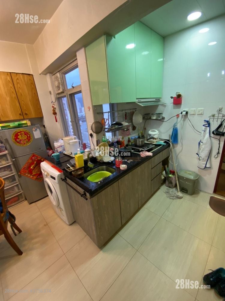 Shing Hing Building Sell 2 Bedrooms 427 ft²