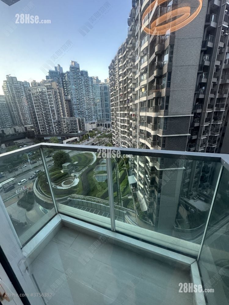 Monterey Sell 1 Bedroom , 1 Bathroom 364 ft²