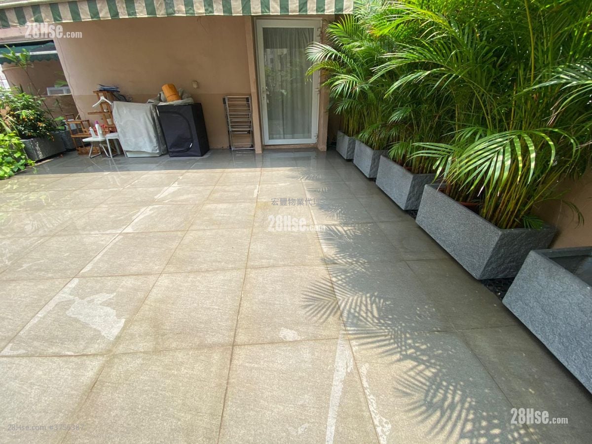 Shun Hing Building Rental 1 Bedroom , 1 Bathroom 471 ft²