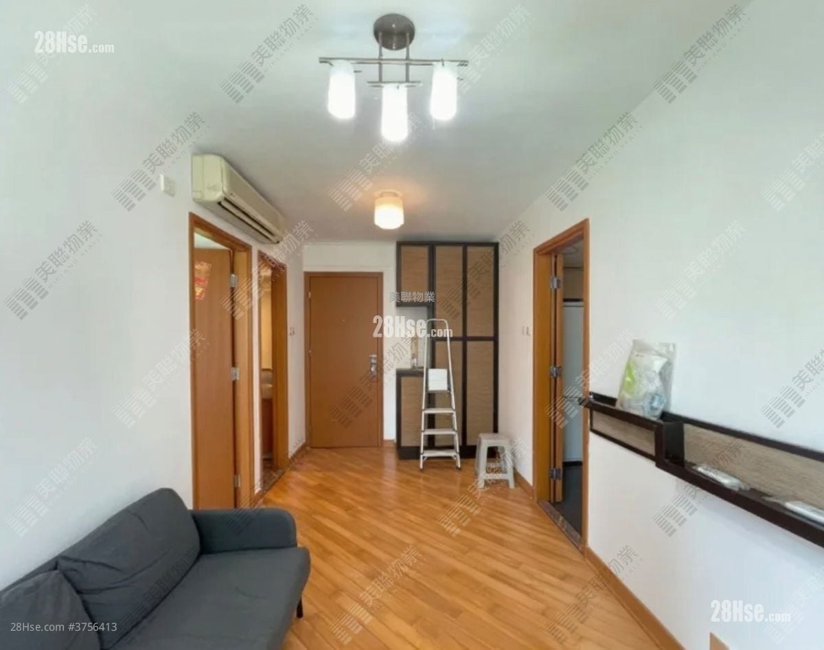 Park Central Sell 2 Bedrooms , 1 Bathroom 384 ft²