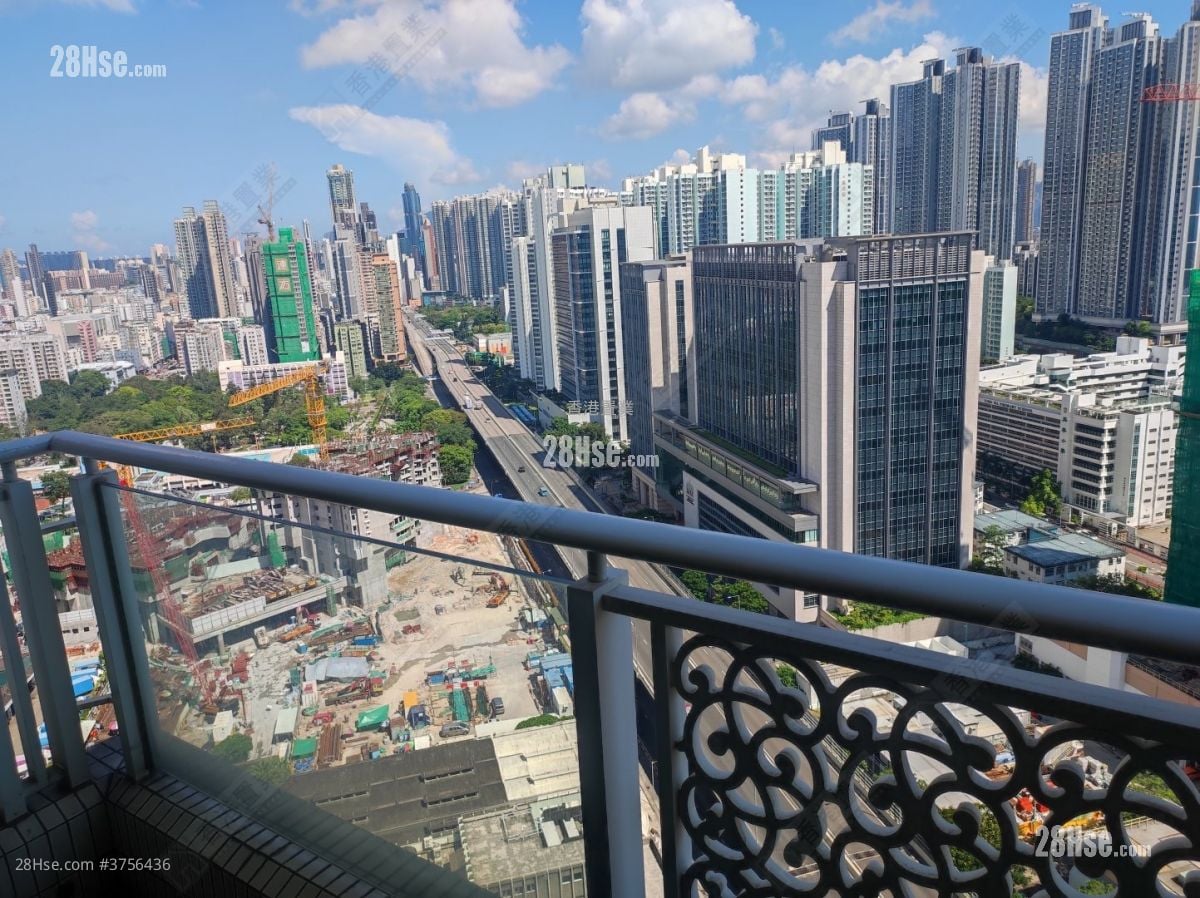 The Sparkle Sell 3 Bedrooms , 1 Bathroom 671 ft²