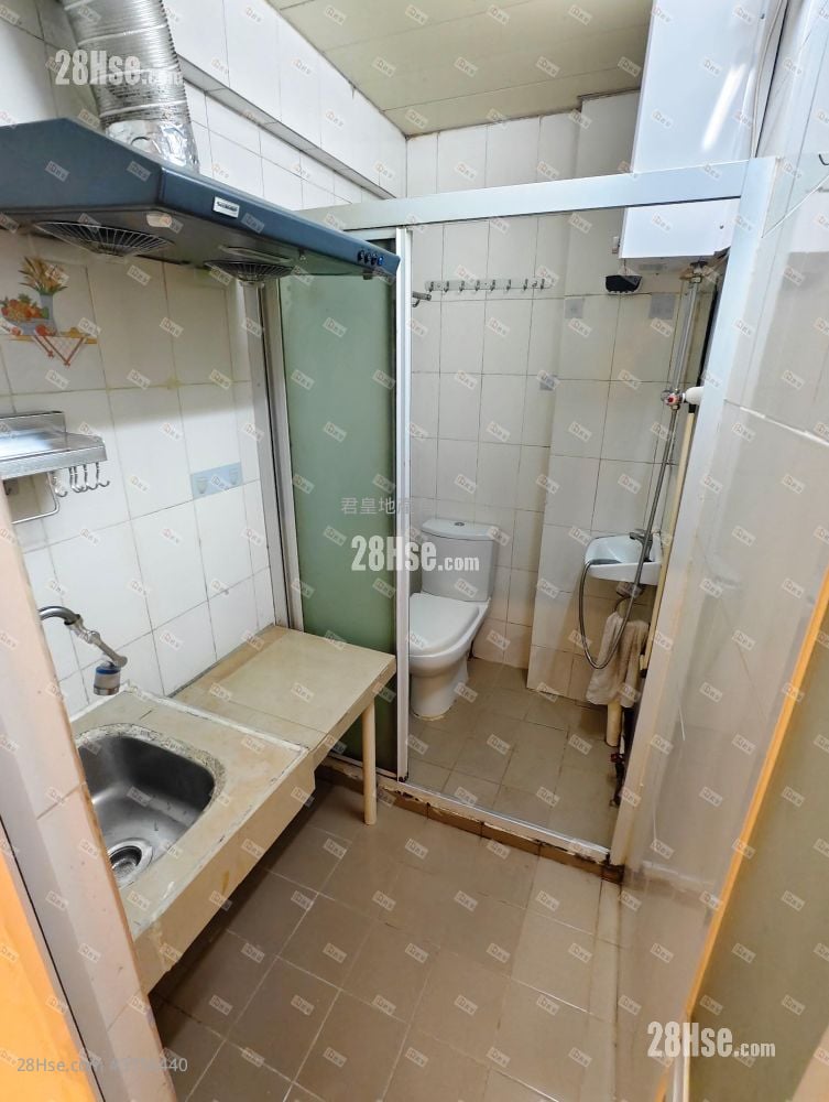 58 Ki Lung Street Sell 4 Bedrooms , 4 Bathrooms 682 ft²