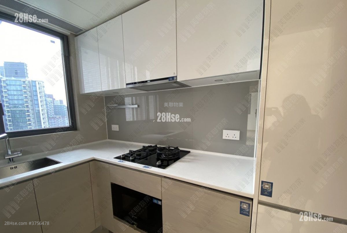 MONTARA 售盘 2 房 , 1 浴室 540 平方尺