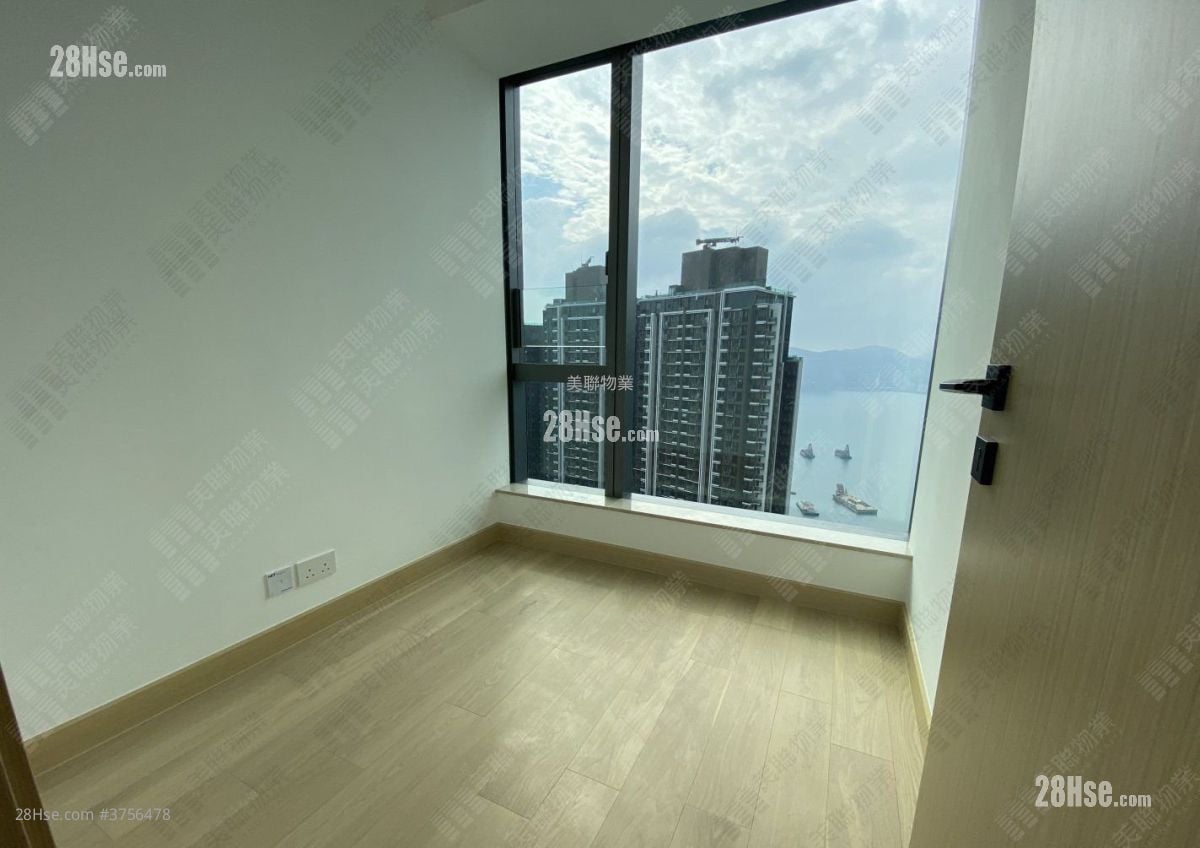 MONTARA 售盘 2 房 , 1 浴室 540 平方尺