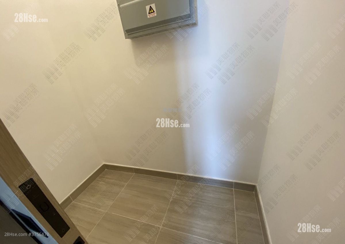 MONTARA 售盘 2 房 , 1 浴室 540 平方尺