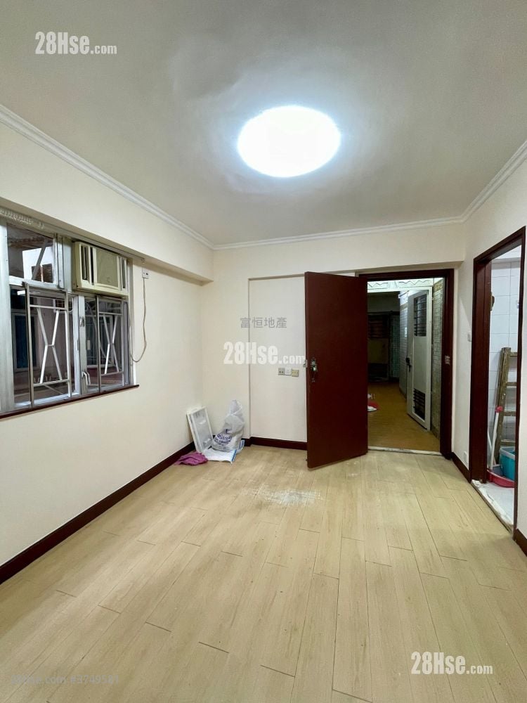 黄埔新村 售盘 2 房 , 1 浴室 323 平方尺