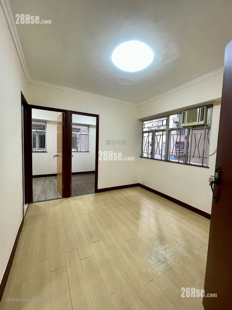 黄埔新村 售盘 2 房 , 1 浴室 323 平方尺