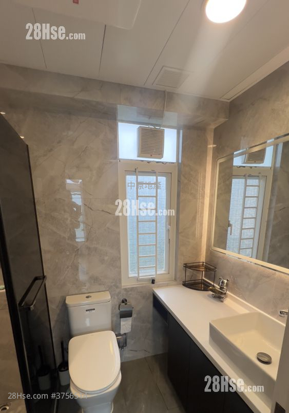 浪翠園 售盤 3 房 , 2 浴室 653 平方呎