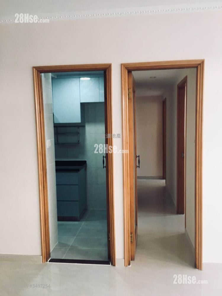 Sung King House Sell 3 Bedrooms , 1 Bathroom 616 ft²