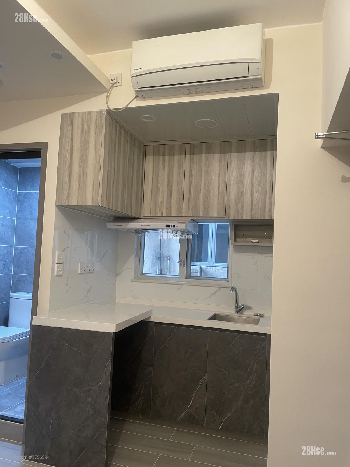 建业大楼 租盘 257 平方尺