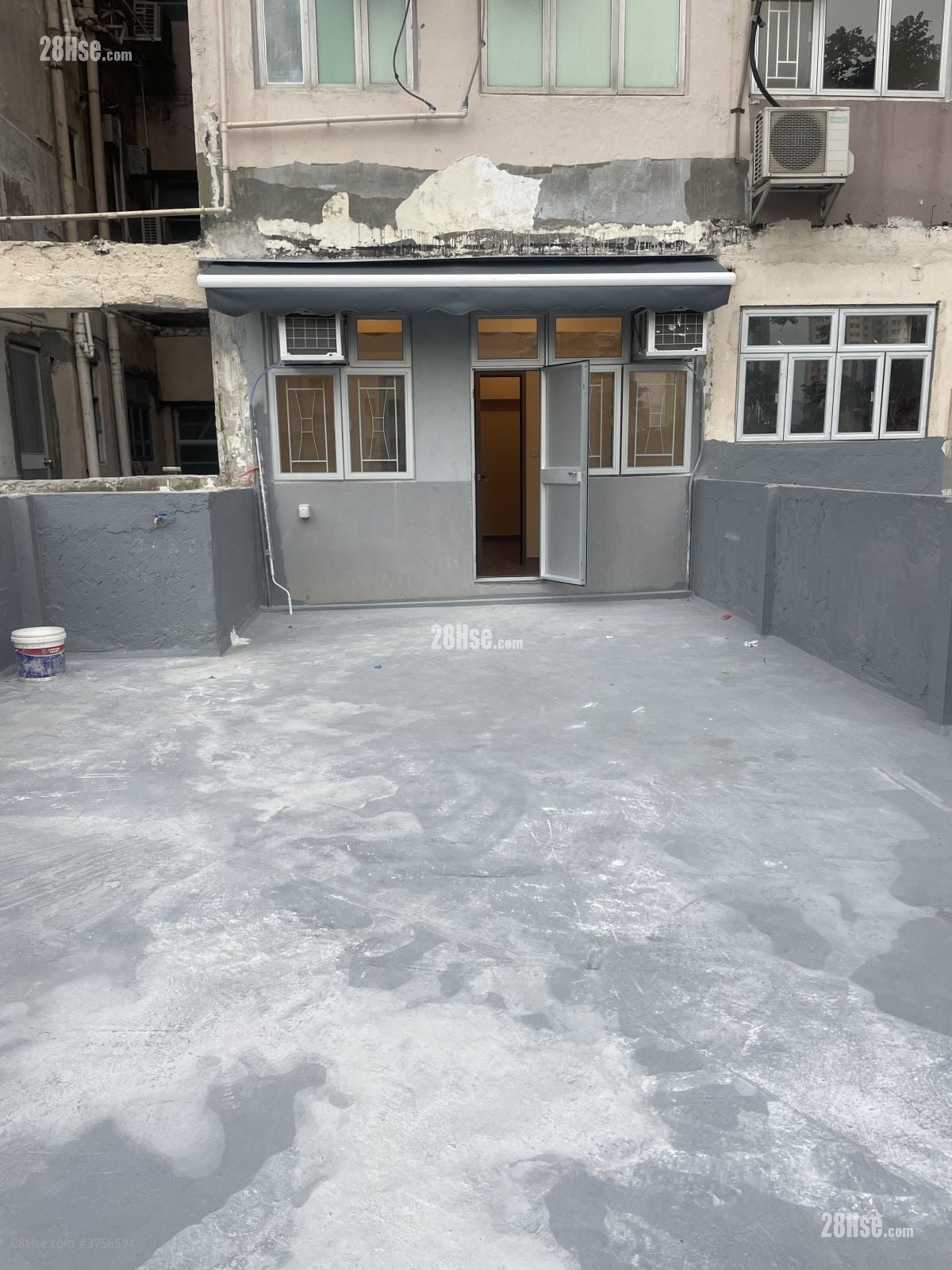 建业大楼 租盘 257 平方尺