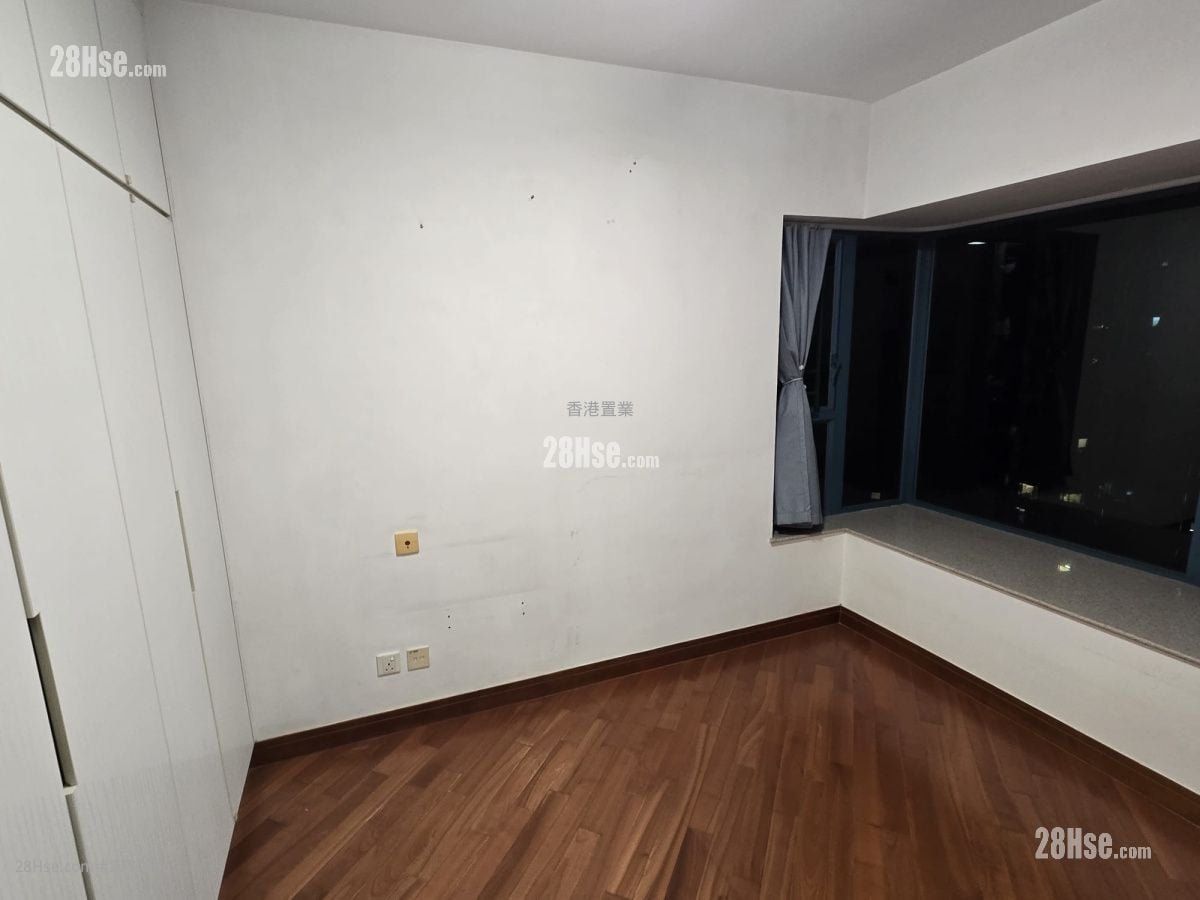 The Long Beach Sell 3 Bedrooms , 2 Bathrooms 790 ft²