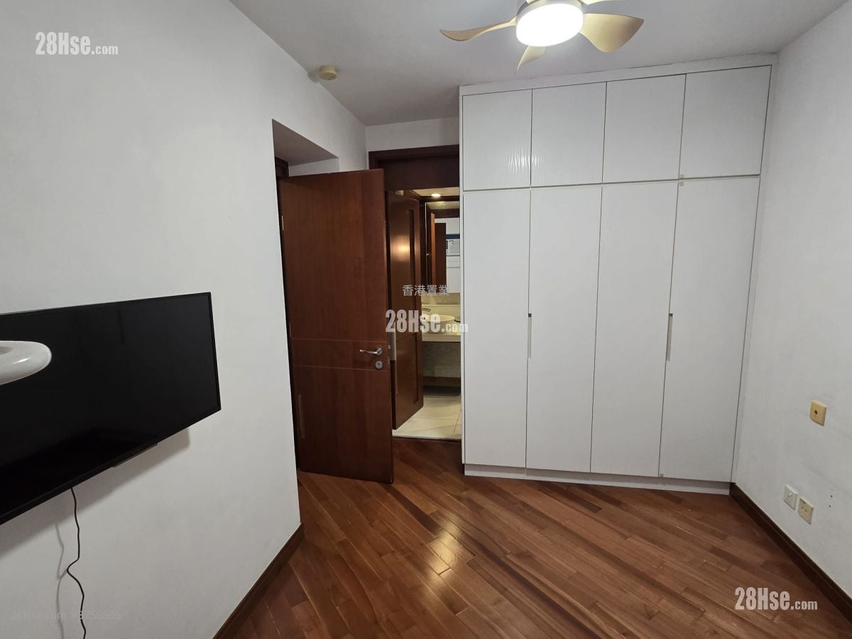 The Long Beach Sell 3 Bedrooms , 2 Bathrooms 790 ft²