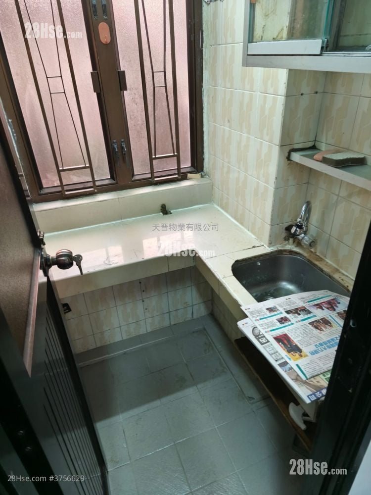 Apartment Sell 1 Bathroom 114 ft²