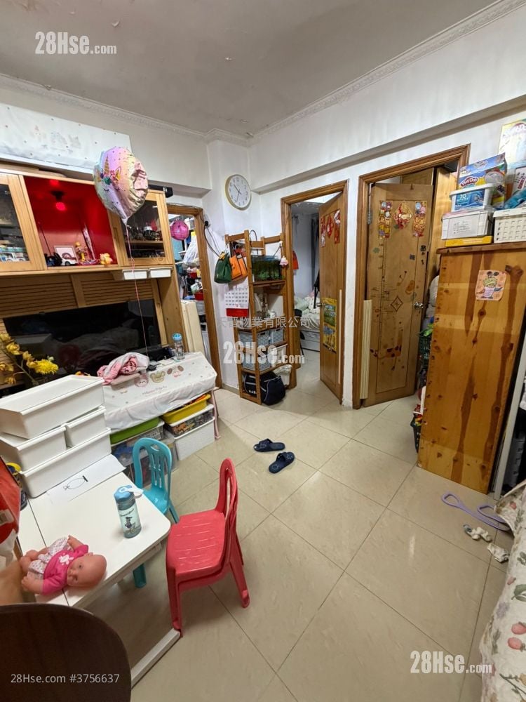 寶石戲院大廈 售盤 2 房 , 1 浴室 378 平方呎