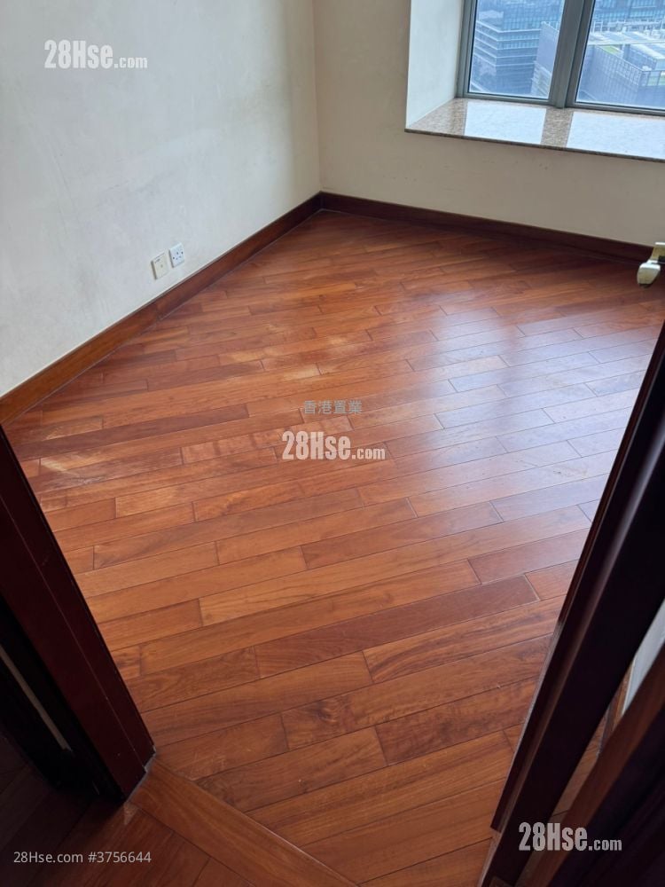 The Palazzo Sell 4 Bedrooms , 3 Bathrooms 1,444 ft²