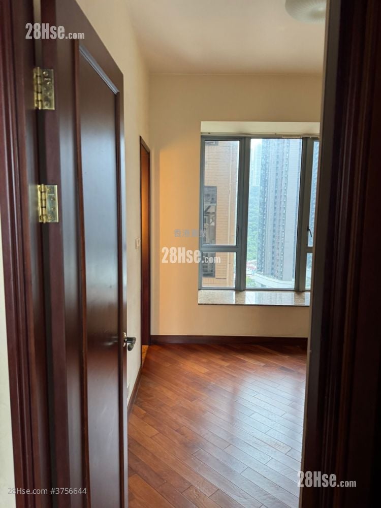 The Palazzo Sell 4 Bedrooms , 3 Bathrooms 1,444 ft²