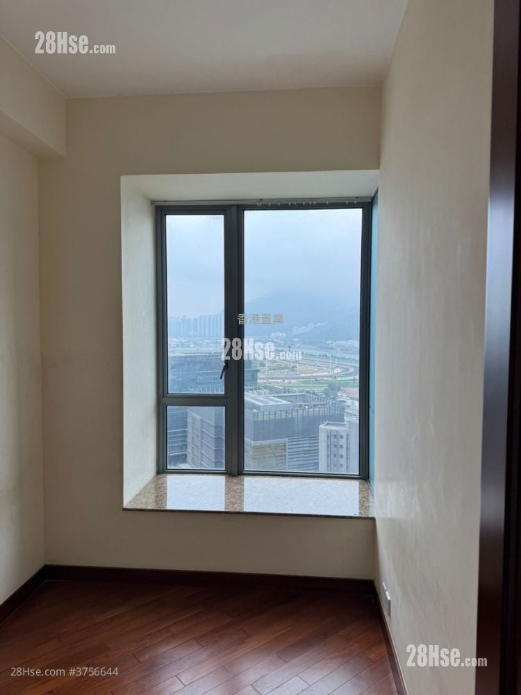 The Palazzo Sell 4 Bedrooms , 3 Bathrooms 1,444 ft²