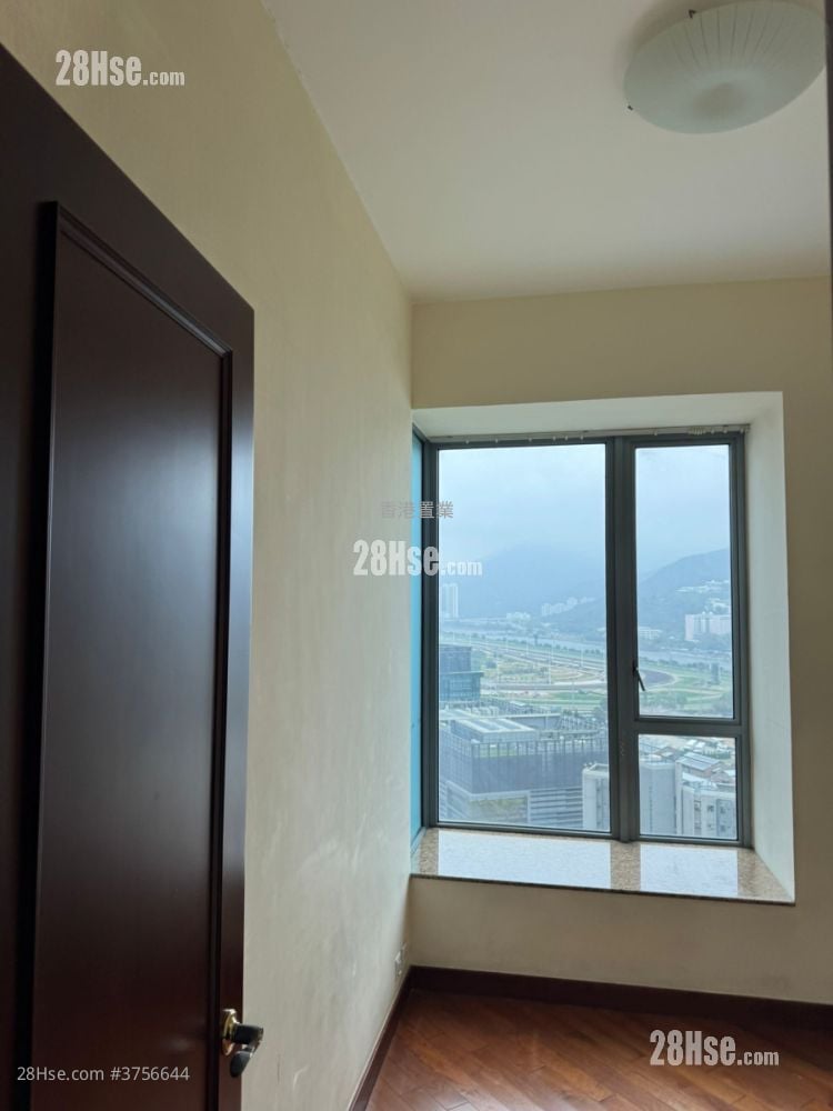 The Palazzo Sell 4 Bedrooms , 3 Bathrooms 1,444 ft²