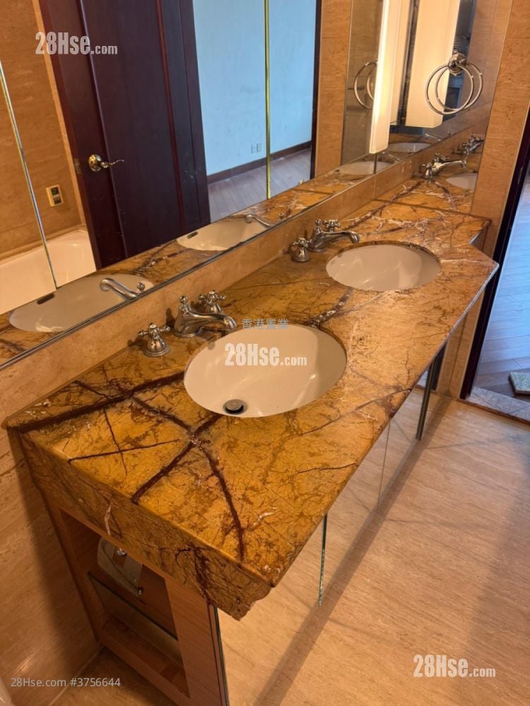 The Palazzo Sell 4 Bedrooms , 3 Bathrooms 1,444 ft²