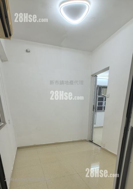 权益大楼 租盘 354 平方尺